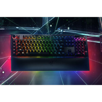 Razer BlackWidow V4 Pro Gaming Tastatur, Green Switch, USB, DE Layout