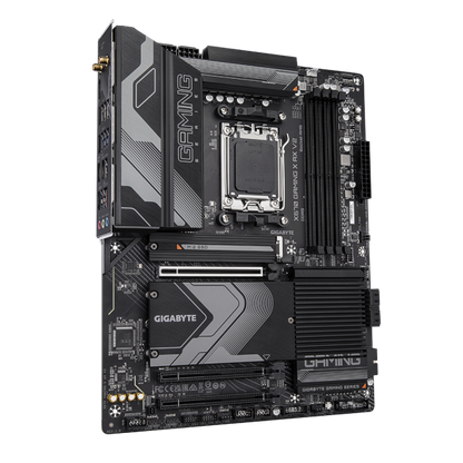 Gigabyte X670 GAMING X AX V2 (rev. 1.0) AMD X670 Presa di corrente AM5 ATX